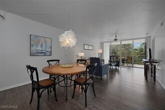 15161 Cedarwood Ln, Unit 1205 in Naples, FL - Building Photo - Building Photo