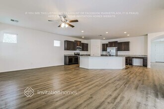 1240 E Palomino Way in Queen Creek, AZ - Building Photo - Building Photo