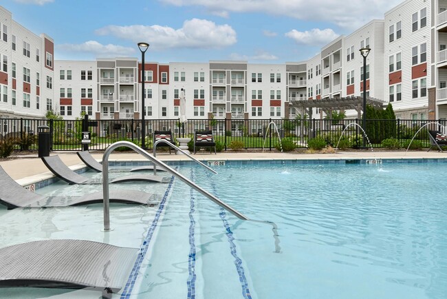 The View on Collins Apartments