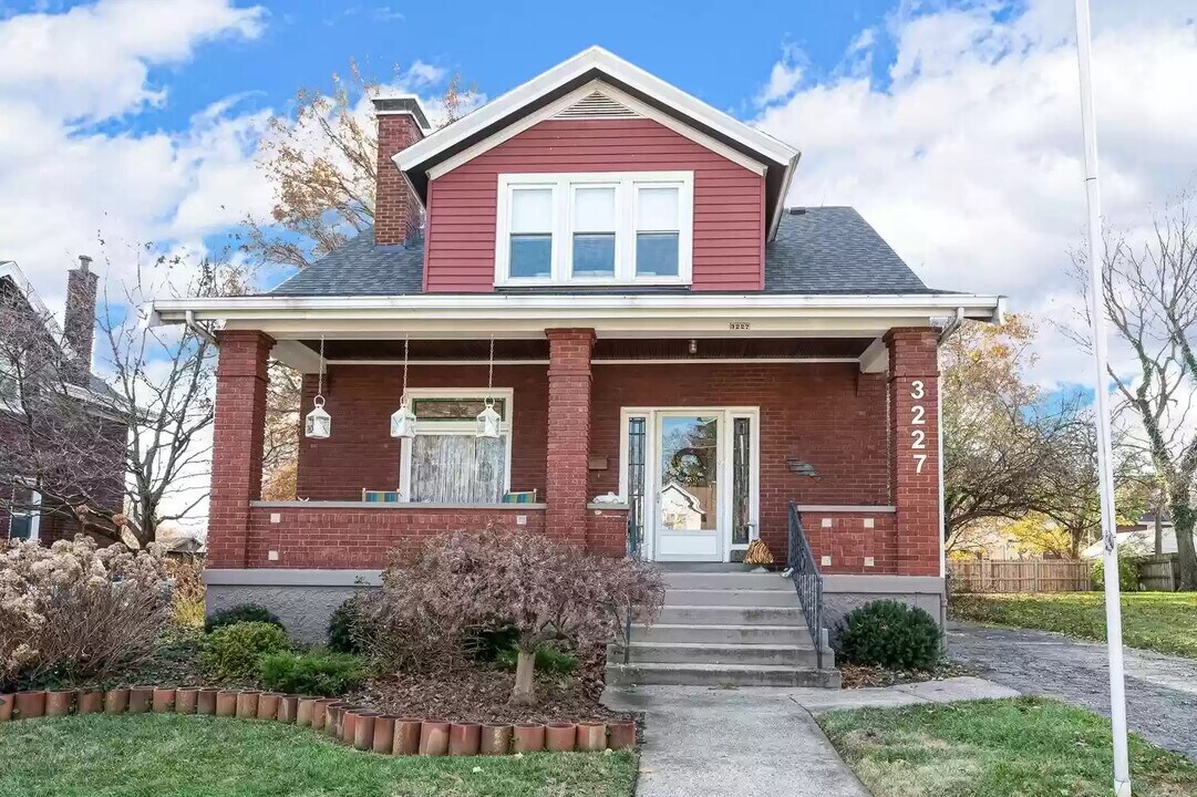 3227 Daytona Ave in Cincinnati, OH - Building Photo