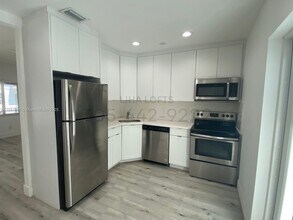 1650 SW 3rd St in Miami, FL - Building Photo - Building Photo