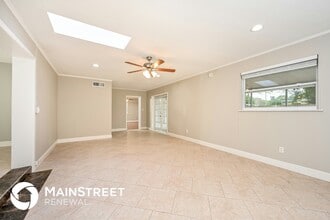 632 Ryan Ave in Apopka, FL - Foto de edificio - Building Photo