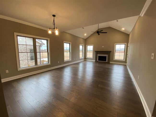 527 Cumberland Pointe Ln in Bowling Green, KY - Building Photo - Building Photo