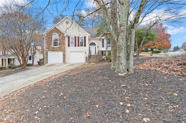 property at 16 Valleyside Dr