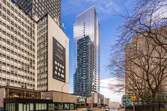 Le Quinzecent in Montréal, QC - Building Photo - Building Photo