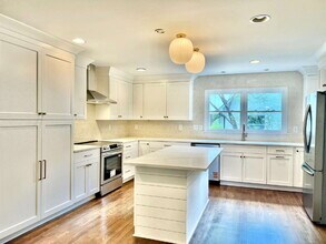 6414 Greencove Dr in Charlotte, NC - Foto de edificio - Building Photo