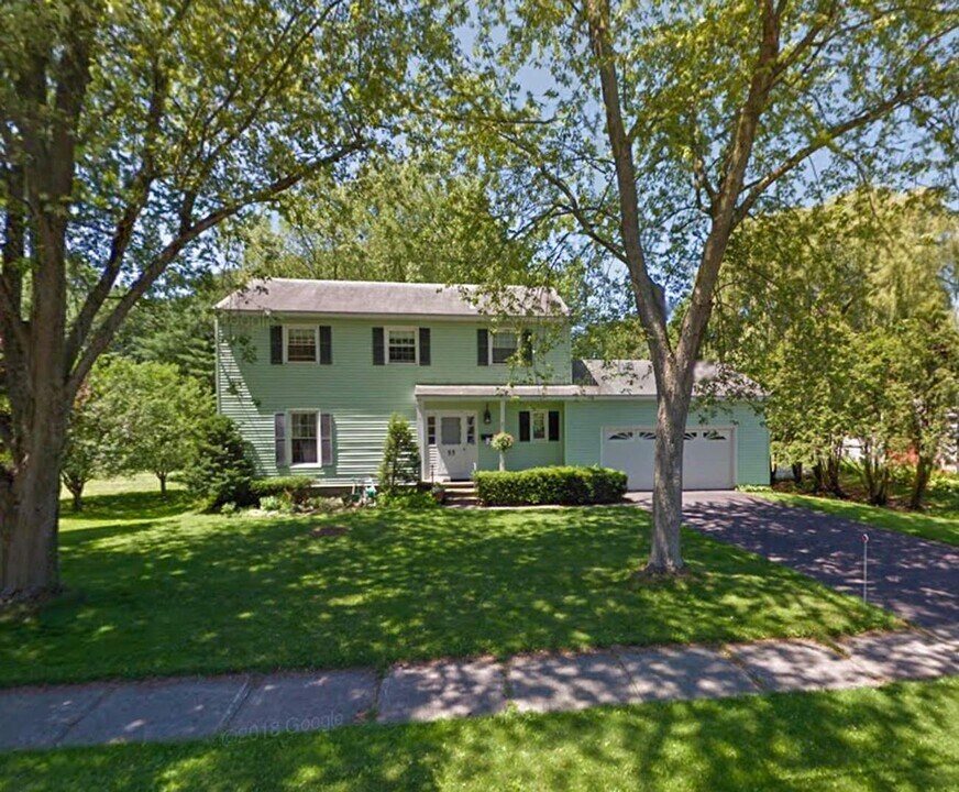 55 East Terrace in South Burlington, VT - Building Photo