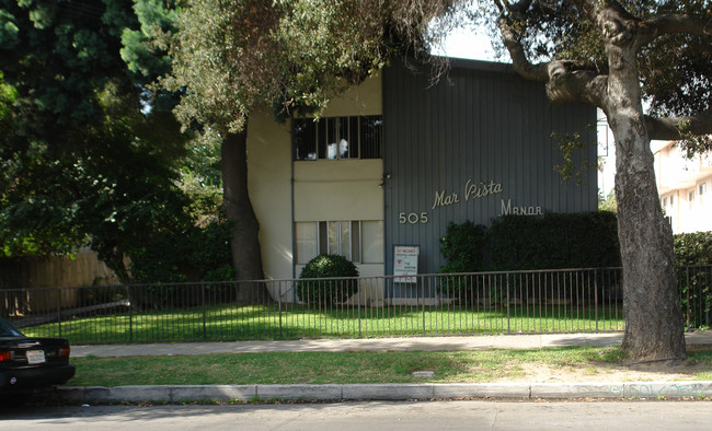 505 Mar Vista Ave in Pasadena, CA - Foto de edificio - Building Photo