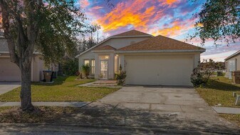 3120 Stern Ct in Kissimmee, FL - Building Photo