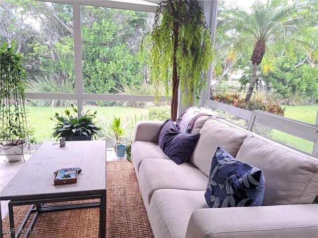 property at 11037 Harbour Yacht Ct