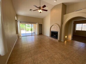 11014 N 111th Way in Scottsdale, AZ - Building Photo - Building Photo
