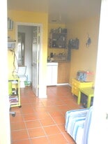 1229 Oxford St, Unit studio in Berkeley, CA - Building Photo