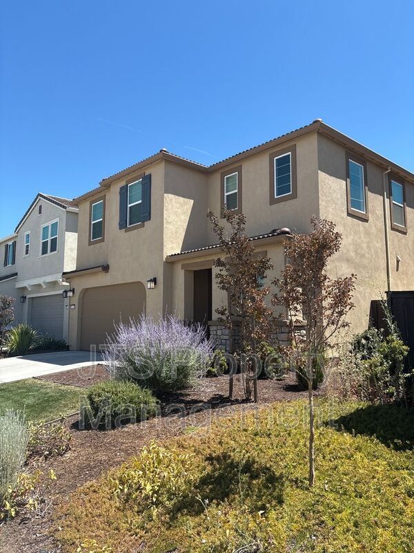 property at 3606 Nuestra Ave