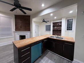 320 Woodward Ave in Mckees Rocks, PA - Building Photo - Building Photo