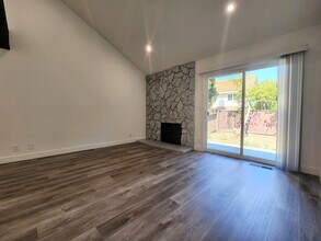 138 Brenton Ct in Mountain View, CA - Building Photo - Building Photo