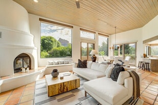 75 Navajo Trail, Unit ID1386118P in Sedona, AZ - Building Photo