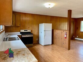 68 Upper Hollow Rd in Stowe, VT - Building Photo