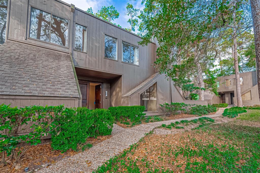 316 Litchfield Ln in Houston, TX - Building Photo