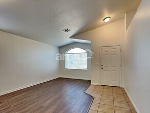 9255 W Brown St in Peoria, AZ - Foto de edificio - Building Photo