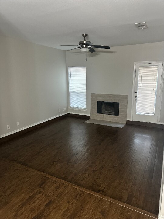 5616 Preston Oaks Rd in Dallas, TX - Building Photo