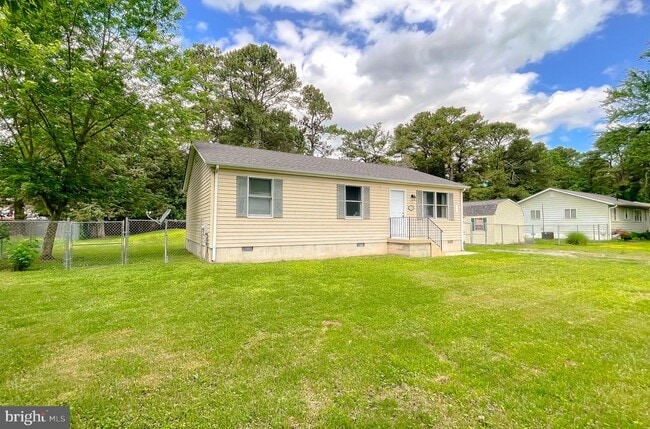 property at 29841 Lee Rd
