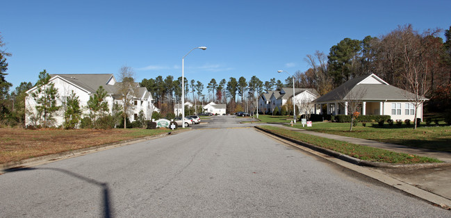 Weston Trace in Garner, NC - Building Photo - Building Photo