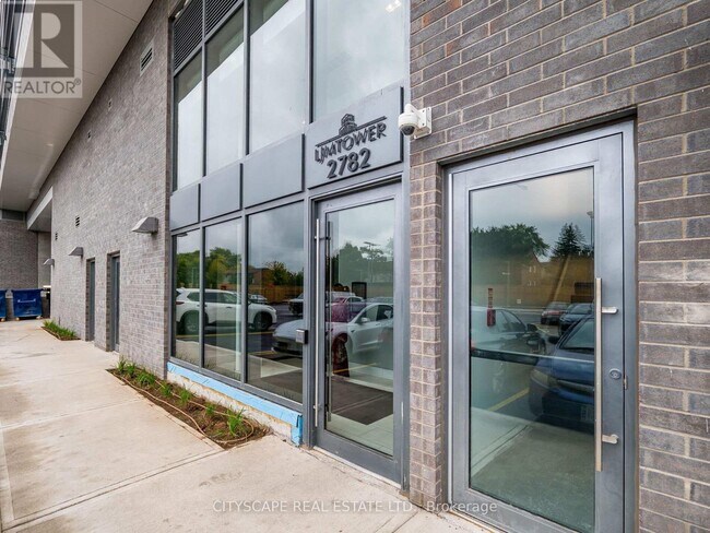 2782 Barton St E in Hamilton, ON - Building Photo - Building Photo