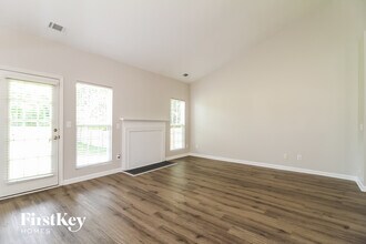 365 Silver Creek Trail in Kernersville, NC - Building Photo - Building Photo