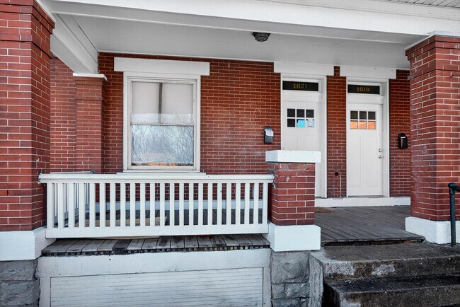 1619 E Main St in Columbus, OH - Building Photo - Building Photo