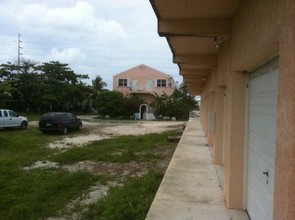 1733 Overseas Hwy in Marathon, FL - Building Photo - Building Photo