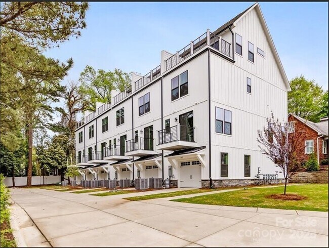 1409 Kenilworth Ave in Charlotte, NC - Building Photo - Building Photo