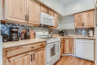 2805 E 16th Ave in Denver, CO - Building Photo - Building Photo