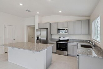 3262 Sanctuary Dr in Clermont, FL - Building Photo - Building Photo