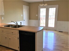 3648 S Naples Ct in Clarksville, TN - Building Photo - Building Photo