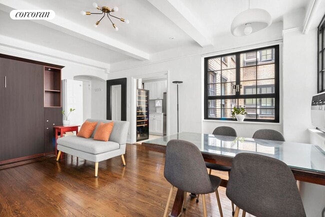 property at 211 E 35th St