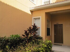 3461 Parkridge Cir in Sarasota, FL - Building Photo - Building Photo