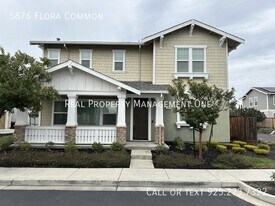 5876 Flora Common in Livermore, CA - Building Photo