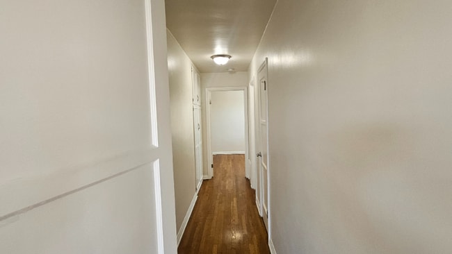 938 S Grand View St in Los Angeles, CA - Building Photo - Building Photo