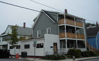 123-125 Dudley St in Cambridge, MA - Building Photo