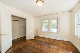 50 Hobson St in Boston, MA - Foto de edificio - Building Photo