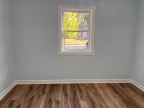 3511 Kendale Dr in Fort Wayne, IN - Foto de edificio - Building Photo