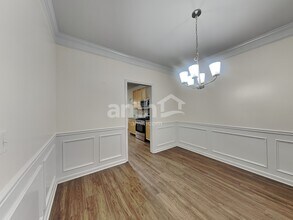 1217 Rocky Branch Tr in Lawrenceville, GA - Foto de edificio - Building Photo