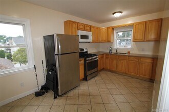 215 Colonial Ave in Freeport, NY - Building Photo - Building Photo