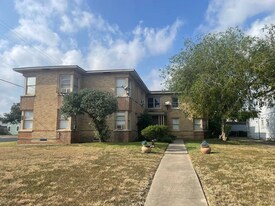 254 Rosebud Ave in Corpus Christi, TX - Building Photo