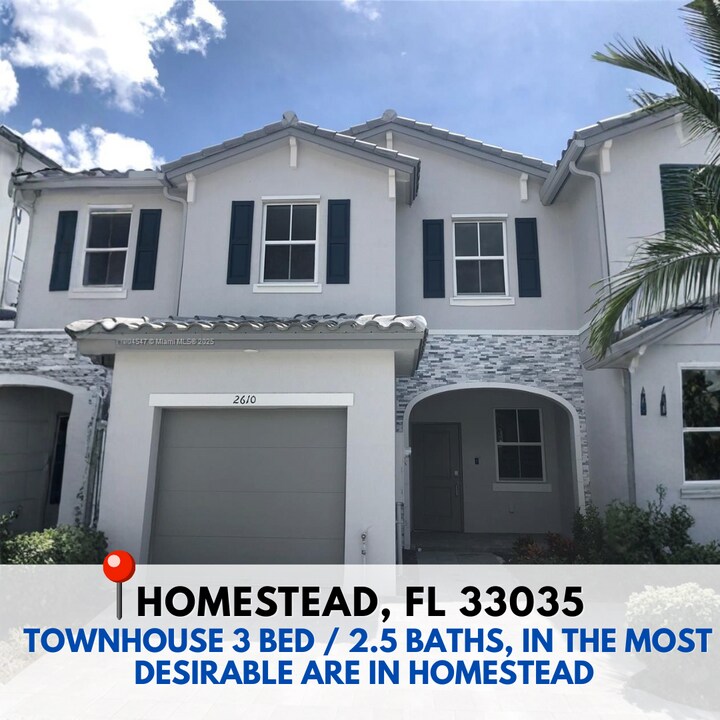 2610 SE 13th St in Homestead, FL - Foto de edificio