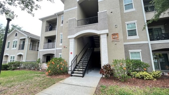 6596 Swissco Dr in Orlando, FL - Building Photo