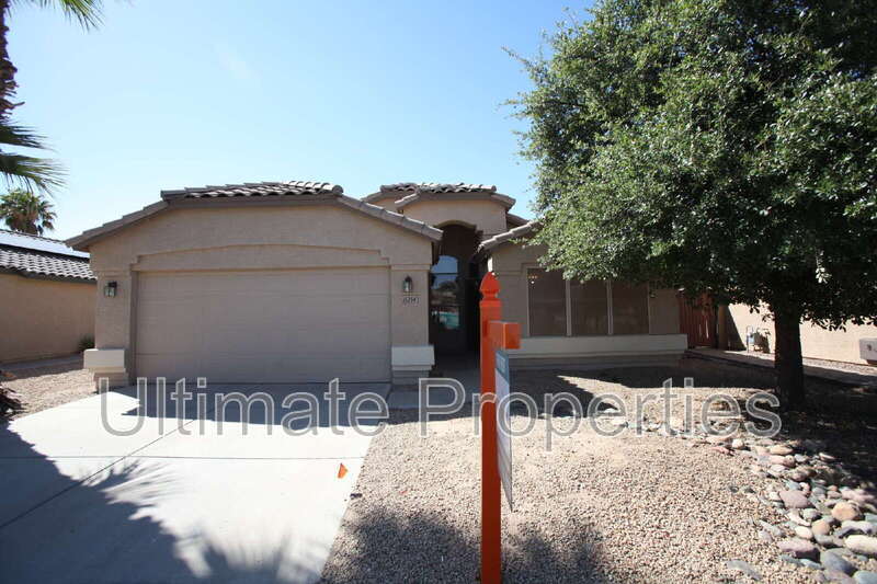 15256 W Melissa Ln in Surprise, AZ - Building Photo