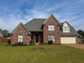 464 Thornbuck Cove in Collierville, TN - Building Photo