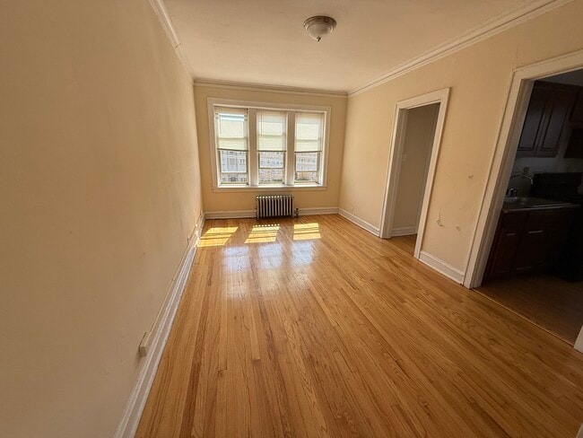 2109 Grove Ave in Berwyn, IL - Building Photo - Building Photo