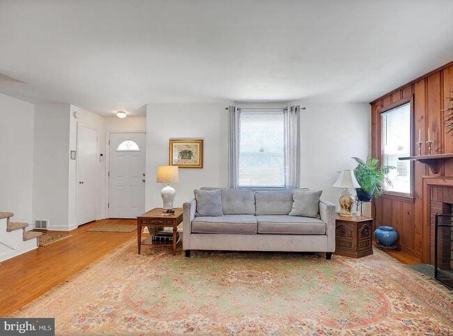 property at 742 Arndt Ave
